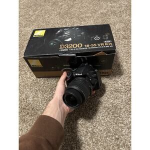 Nikon D3200 Digital Camera With Lens And Box